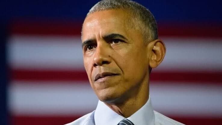 Obama spinge per nuove regole sull’intelligenza artificiale: «Diventi una priorità per i Democratici»