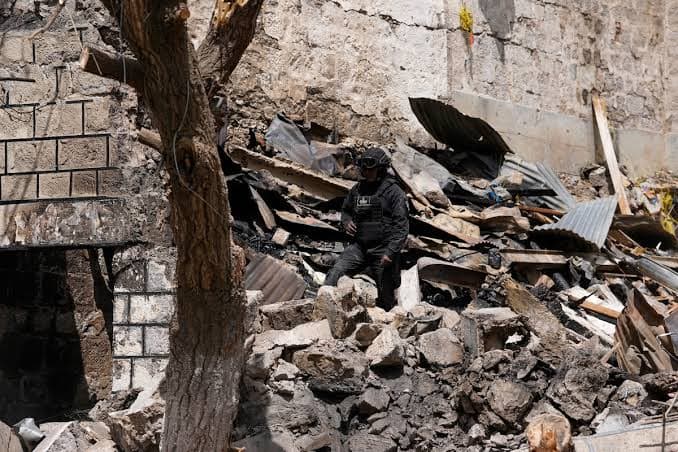 Bolivia, esplosione in una caserma vicino a La Paz: sette morti e sette dispersi